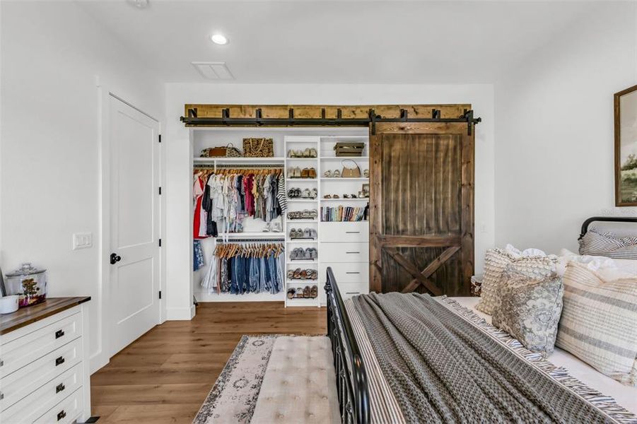 Furnished interior view inside a new home in , Arcadia (Image 68).