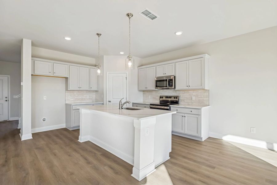 Furnished interior view inside a new home in Cades Bluff, Lebanon (Image 8).