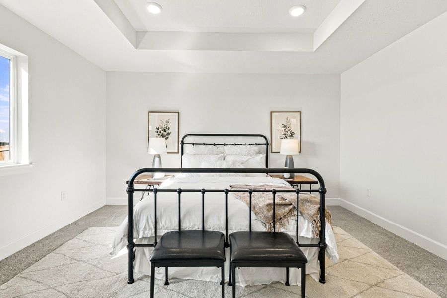 Furnished interior view inside a new home in Upland Meadows, Hermiston (Image 36).