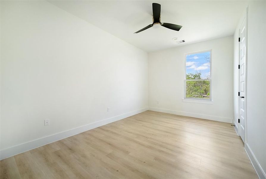 Image 16 of a home in .