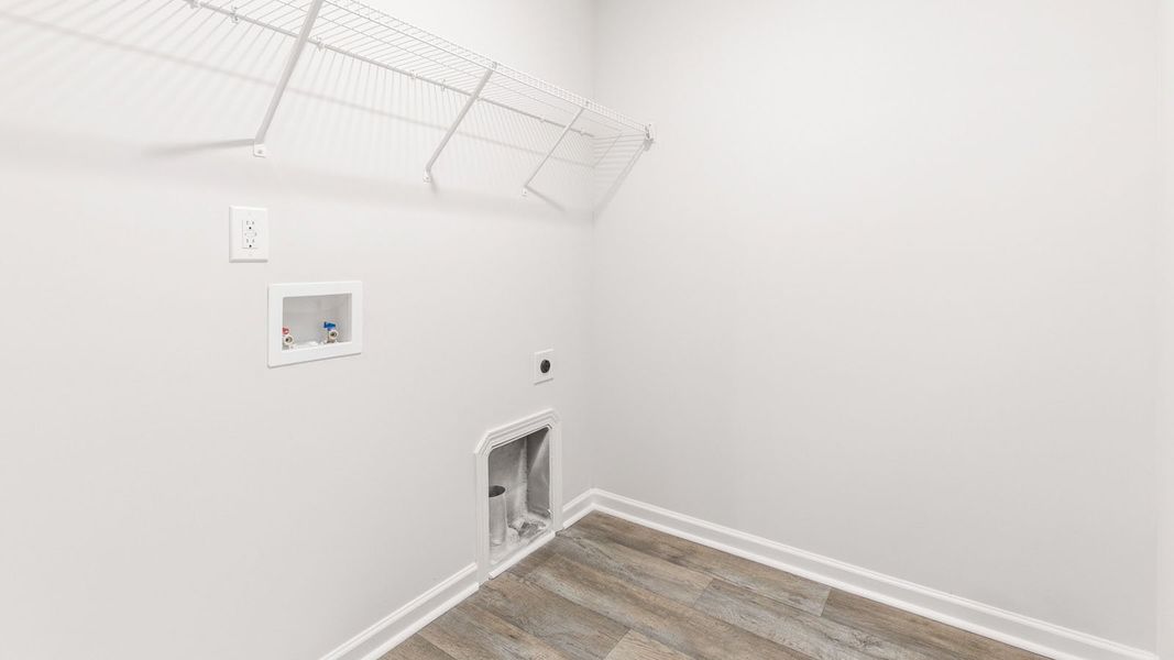 Spacious, unfurnished interior of a new home in Aurora Acres, Snow Camp (Image 20).