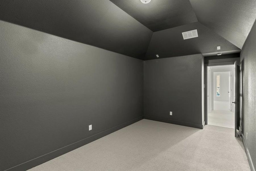 Spacious, unfurnished interior of a new home in Valencia on The Lake, Little Elm (Image 17).