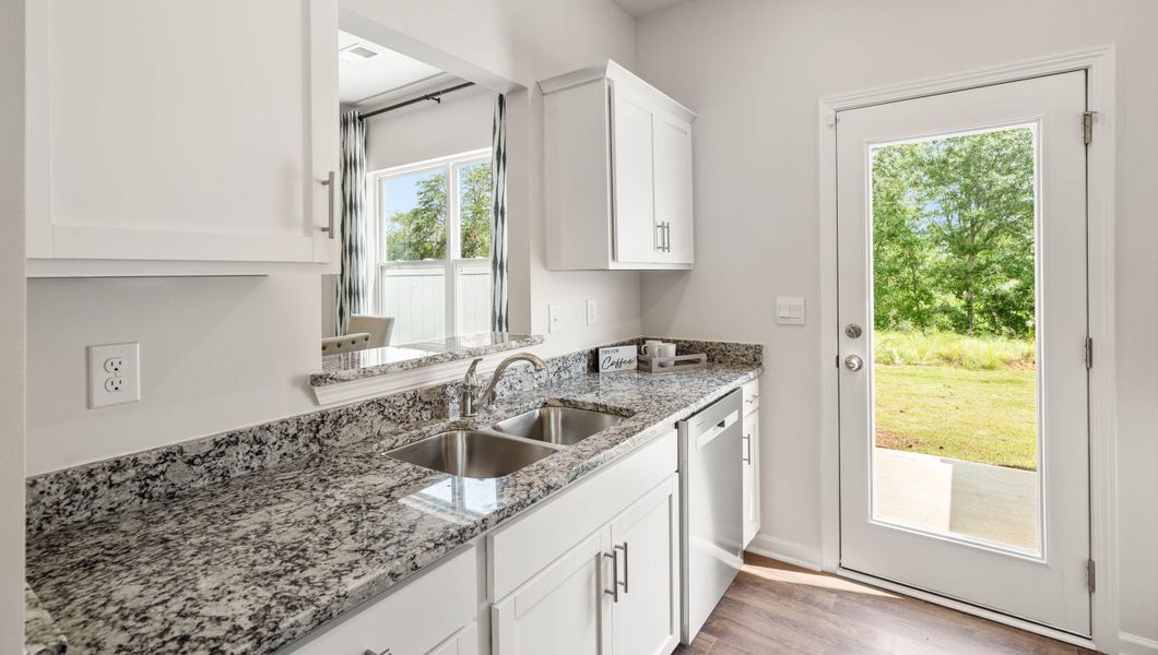 Representative furnished interior of a home built from the Newton by D.R. Horton in Brookside Ridge Townhomes, Greer (Image 11).