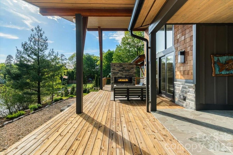 Exterior details and patio area of a home in , Brevard (Image 2).