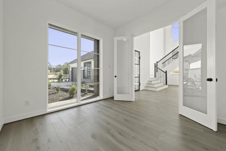 Representative unfurnished interior of a home built from the The St. Helena by Westin Homes in Kresston, Montgomery (Image 7).