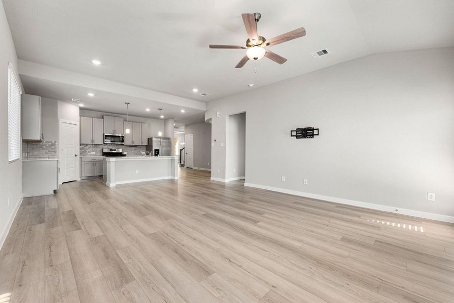 Spacious, unfurnished interior of a new home in Sundance Cove - Premier Series, Crosby (Image 22).