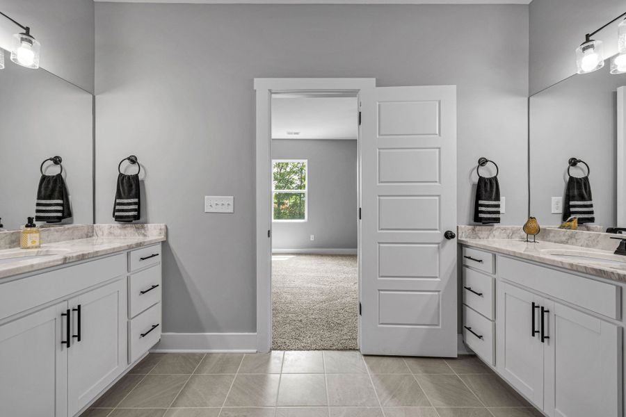 Furnished interior in a model home at The Village at Bonnie Oaks in Lebanon (Image 23).