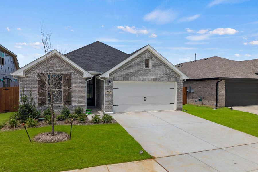 4br New Home in Fort Worth, TX.  - Slide 4