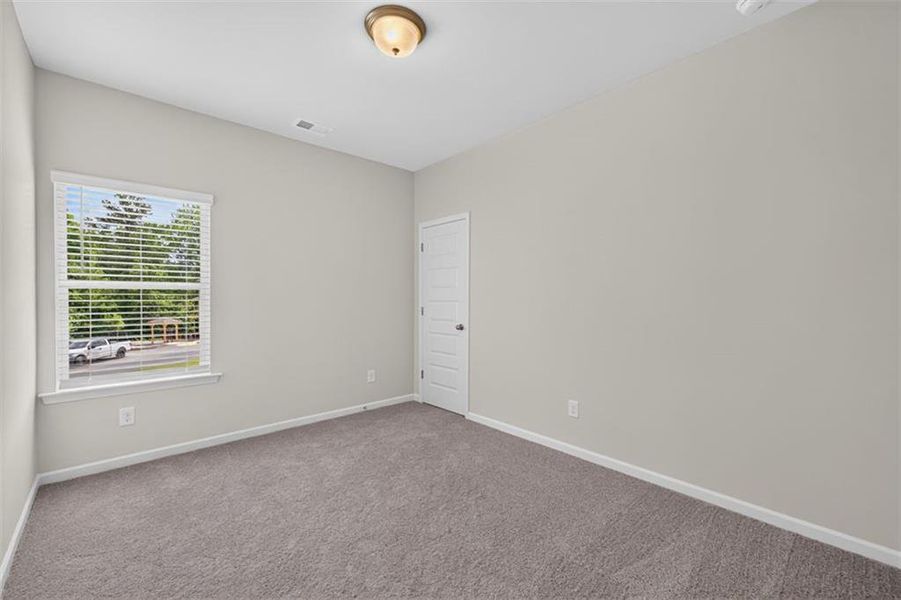 Spacious, unfurnished interior of a new home in Jones Ridge, Dallas (Image 59). Spacious, unfurnished interior of a new home in Jones Ridge, Dallas (Image 59).