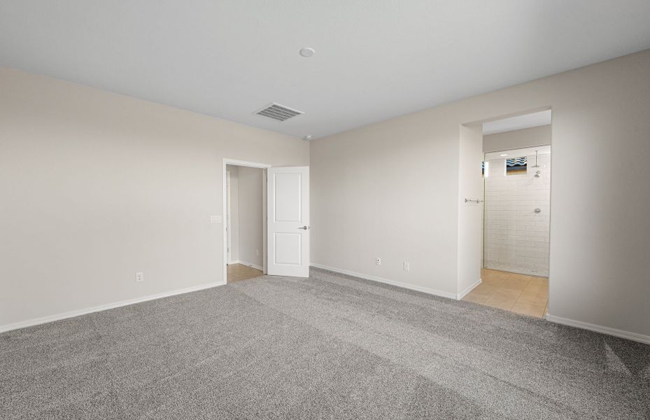 Spacious, unfurnished interior of a new home in Artisan at Asante, Surprise (Image 20). Spacious, unfurnished interior of a new home in Artisan at Asante, Surprise (Image 20).