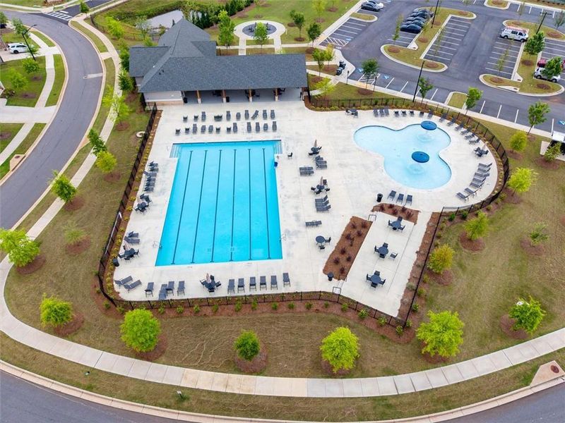 Community amenities in , Acworth (Image 46).