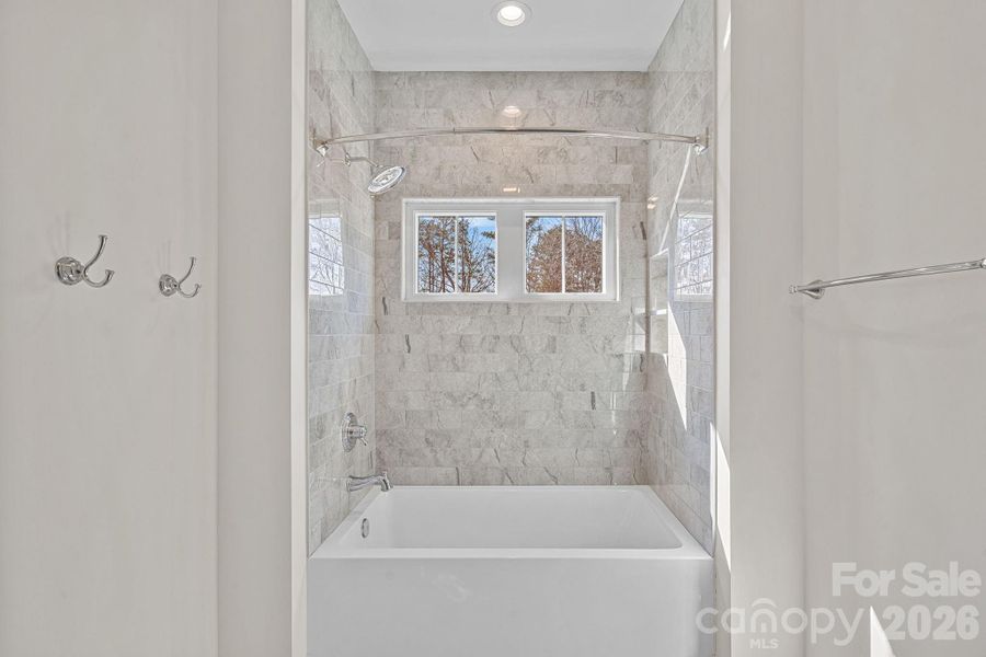 Upper level bath Upper level bath