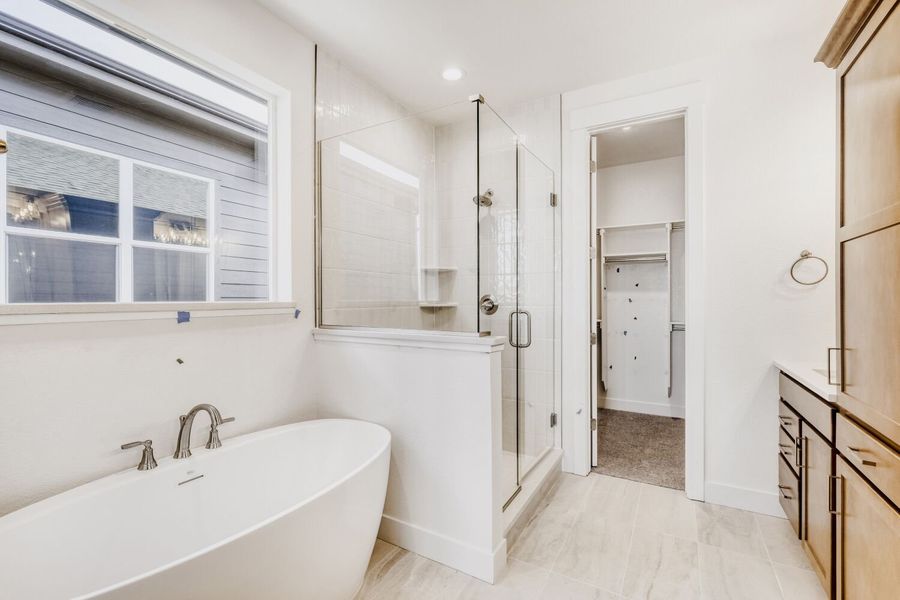 8006 Pennydale - Primary Bathroom 8006 Pennydale - Primary Bathroom