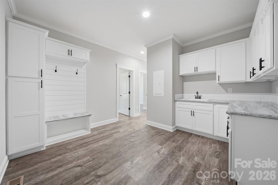 Spacious, unfurnished interior of a new home in , Lenoir (Image 29).