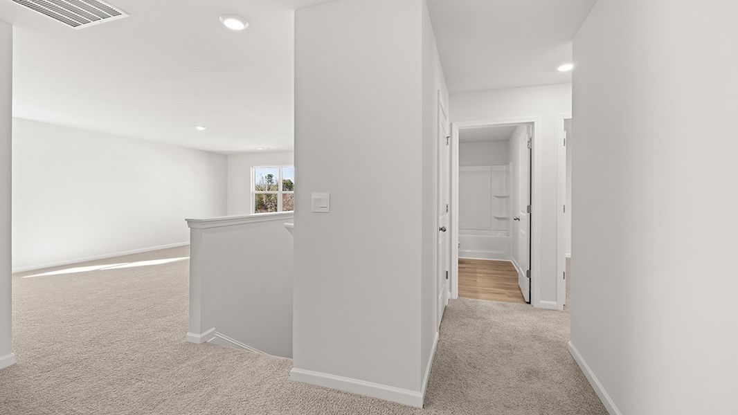 Representative unfurnished interior of a home built from the Elle by D.R. Horton in Hamptons at Riverwood South, Dallas (Image 25).