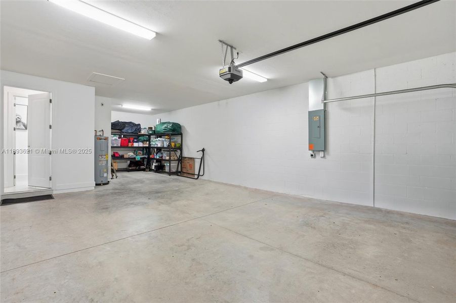 Spacious, unfurnished interior of a new home in , Alva (Image 19). Spacious, unfurnished interior of a new home in , Alva (Image 19).