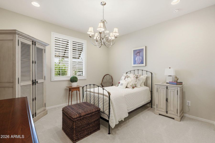 Additional Bedroom Additional Bedroom