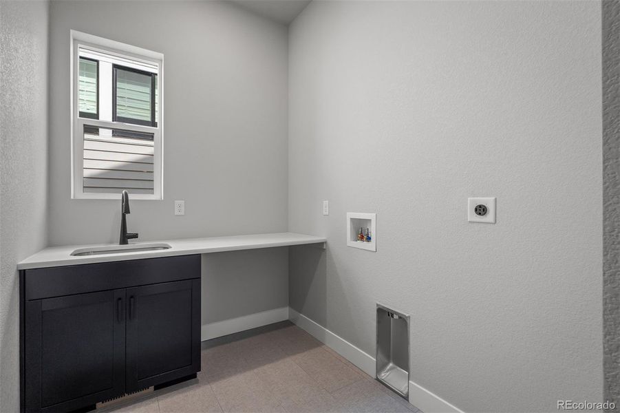 Furnished interior view inside a new home in Cloverleaf – Mountainview Collection, Monument (Image 8).