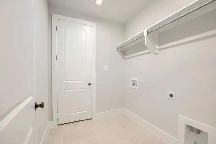 106 Alamito - Laundry Room