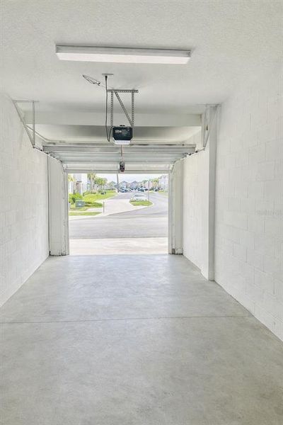 Spacious, unfurnished interior of a new home in , New Port Richey (Image 13).