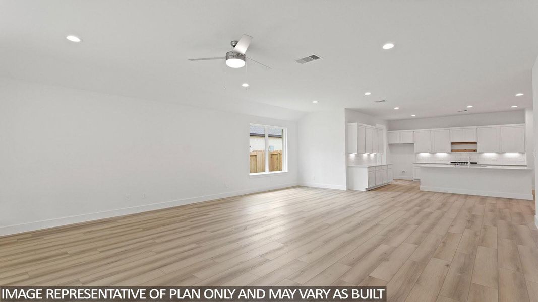 Spacious, unfurnished interior of a new home in Hills of Westlake, Conroe (Image 12).