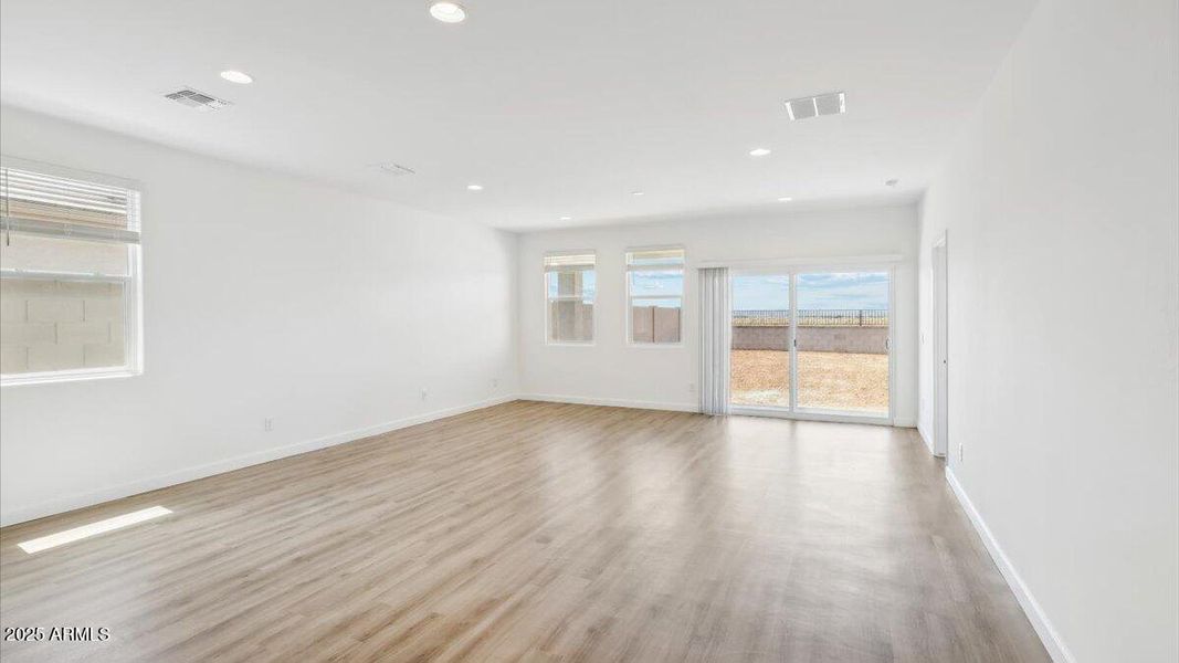 Kingston great room (2) Kingston great room (2)