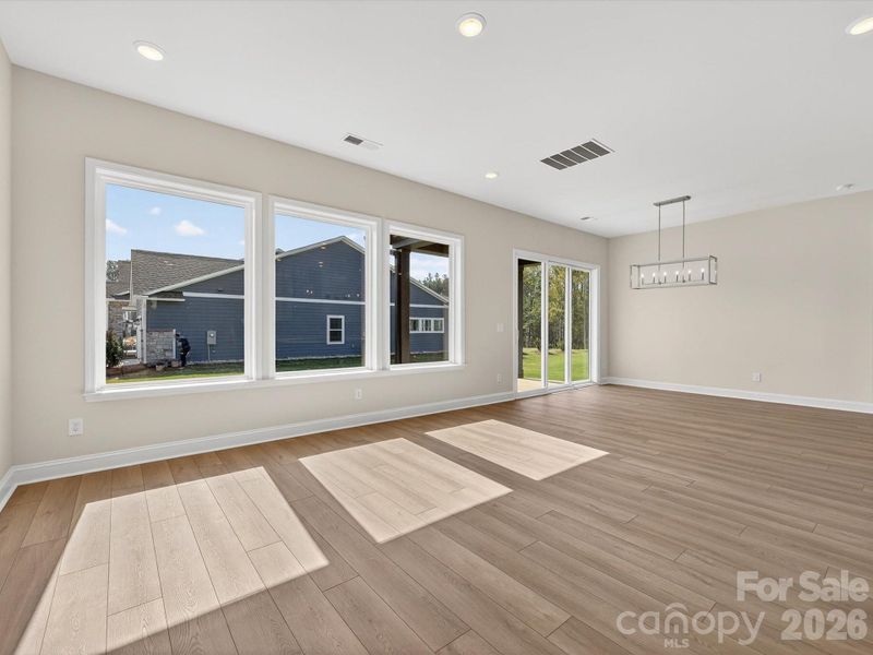 David Weekley Homes Signature Windows