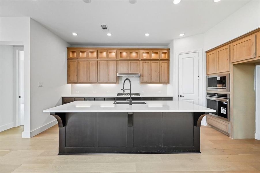 Furnished interior view inside a new home in Trinity Falls, McKinney (Image 10).