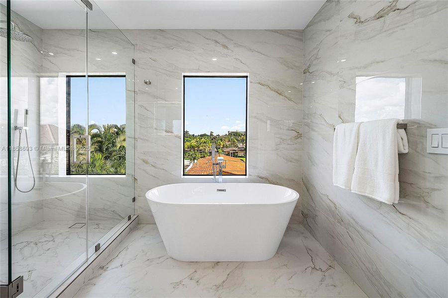 Furnished interior view inside a new home in , Pompano Beach (Image 42). Furnished interior view inside a new home in , Pompano Beach (Image 42).