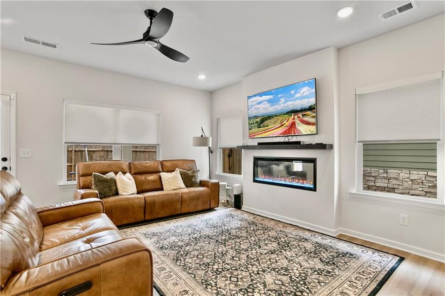 Furnished interior view inside a new home in , Cartersville (Image 12).