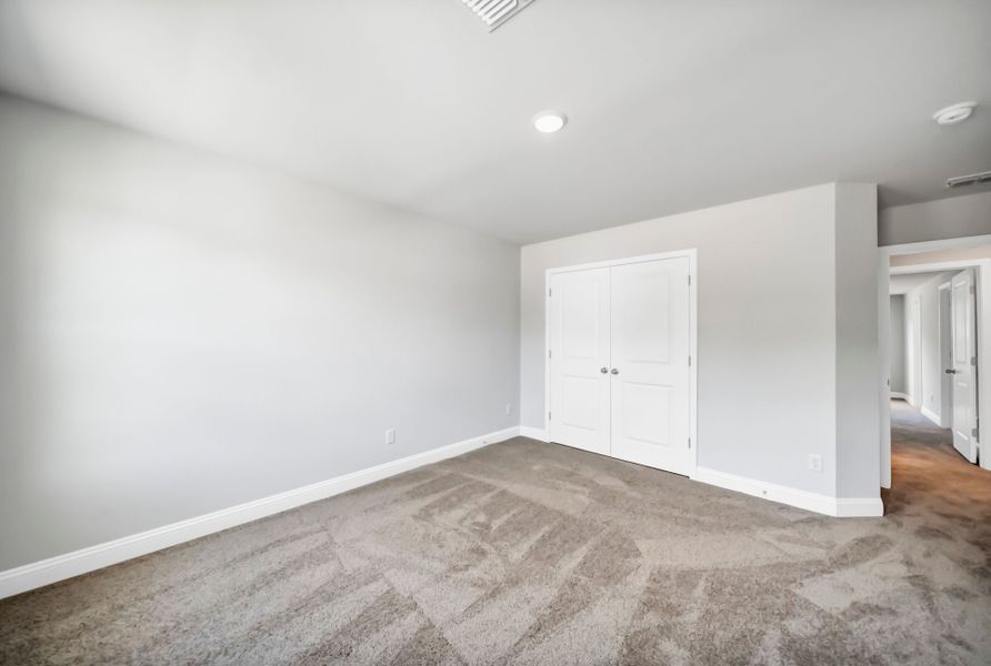 Spacious, unfurnished interior of a new home in Monroe Preserve, Chapin (Image 45).