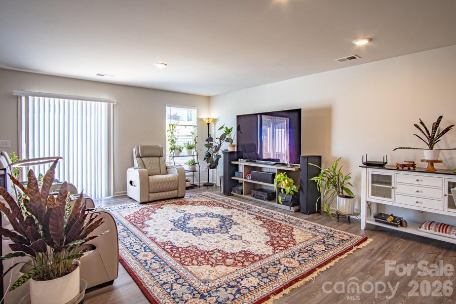 Furnished interior view inside a new home in Trivium, Newton (Image 6).