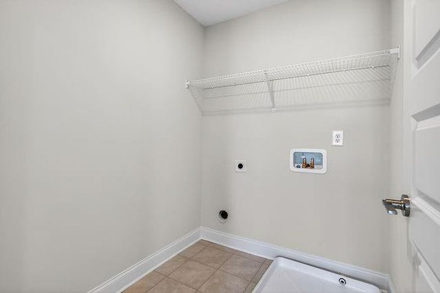 Spacious, unfurnished interior of a new home in Waters Edge, Mansfield (Image 12). Spacious, unfurnished interior of a new home in Waters Edge, Mansfield (Image 12).