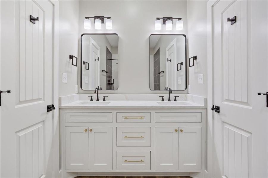 Furnished interior view inside a new home in , McGregor (Image 10).