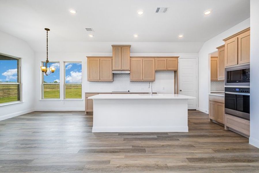 Representative furnished interior of a home built from the The Elm by Sumeer Homes in Stone Henge II, Sanger (Image 4). Representative furnished interior of a home built from the The Elm by Sumeer Homes in Stone Henge II, Sanger (Image 4).