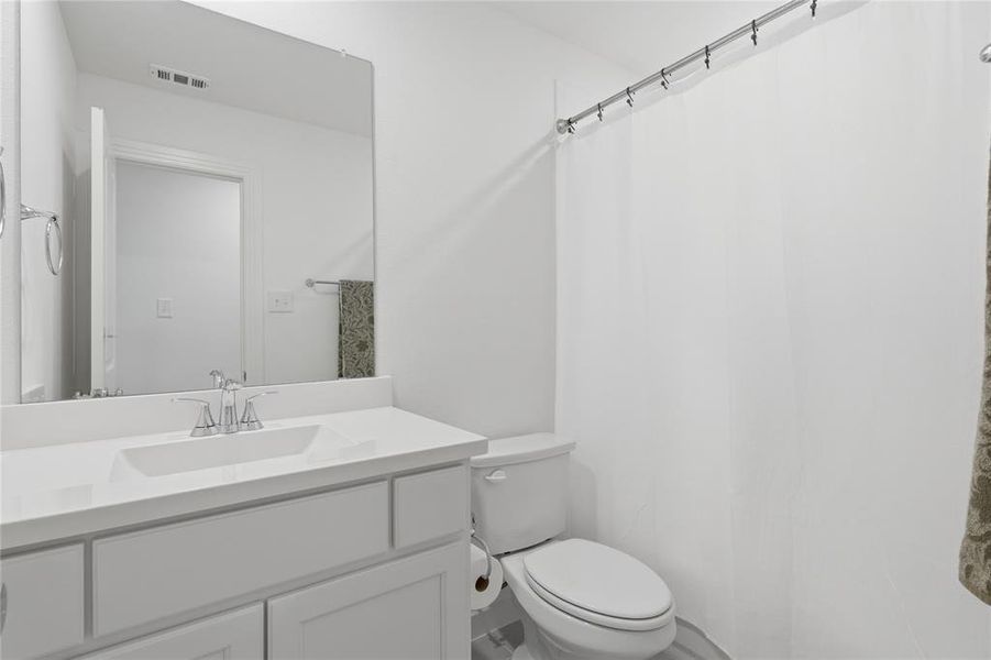Furnished interior view inside a new home in Sonoma Verde, McLendon-Chisholm (Image 13).