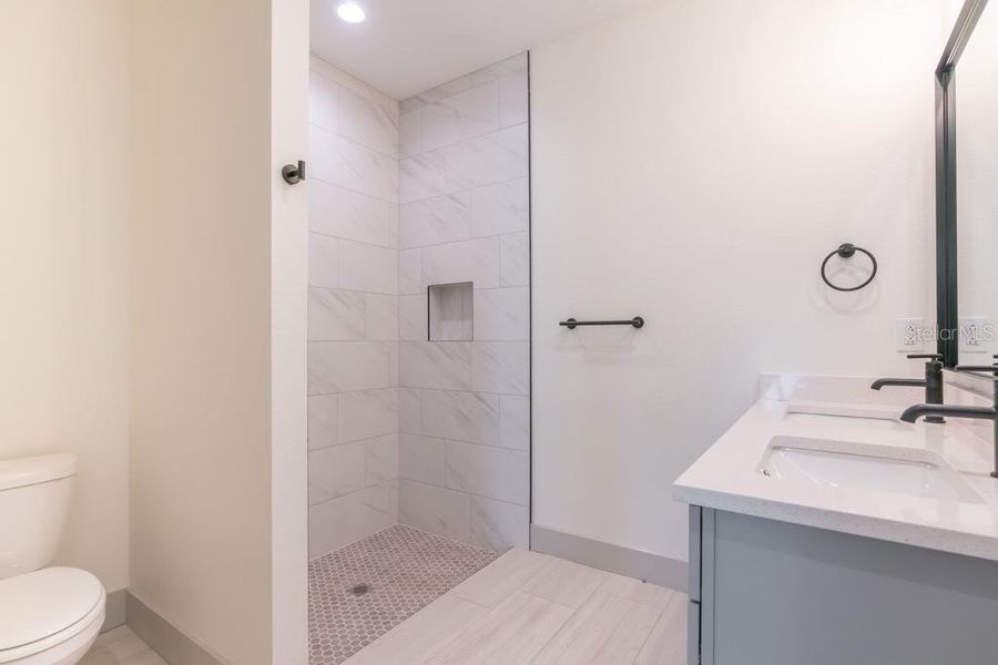 Furnished interior view inside a new home in , Apopka (Image 10).