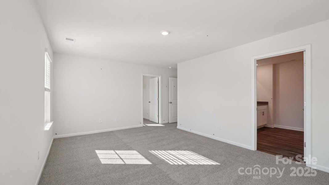 Spacious, unfurnished interior of a new home in Wallace Springs, Statesville (Image 12). Spacious, unfurnished interior of a new home in Wallace Springs, Statesville (Image 12).