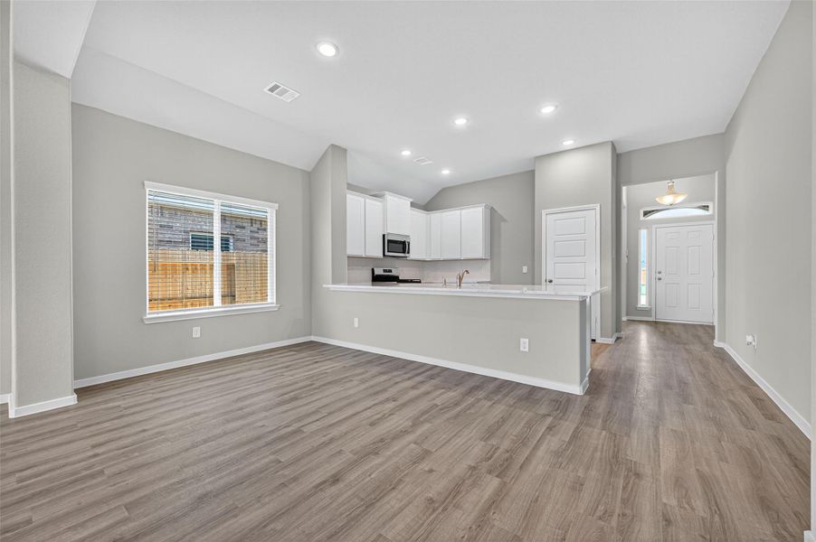 Spacious, unfurnished interior of a new home in Cypress Green, Hockley (Image 24).