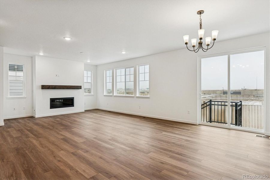 Spacious, unfurnished interior of a new home in The Summit at Meridian, Englewood (Image 22).