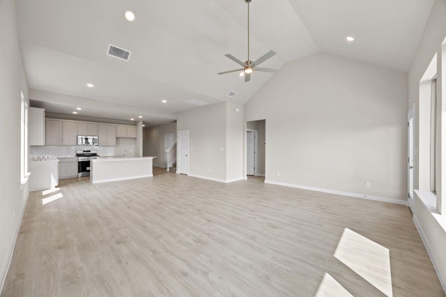 Spacious, unfurnished interior of a new home in Prairie Winds, Hutto (Image 36). Spacious, unfurnished interior of a new home in Prairie Winds, Hutto (Image 36).