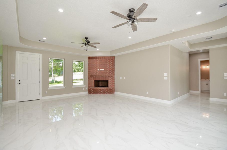 Spacious, unfurnished interior of a new home in , Plantersville (Image 21).