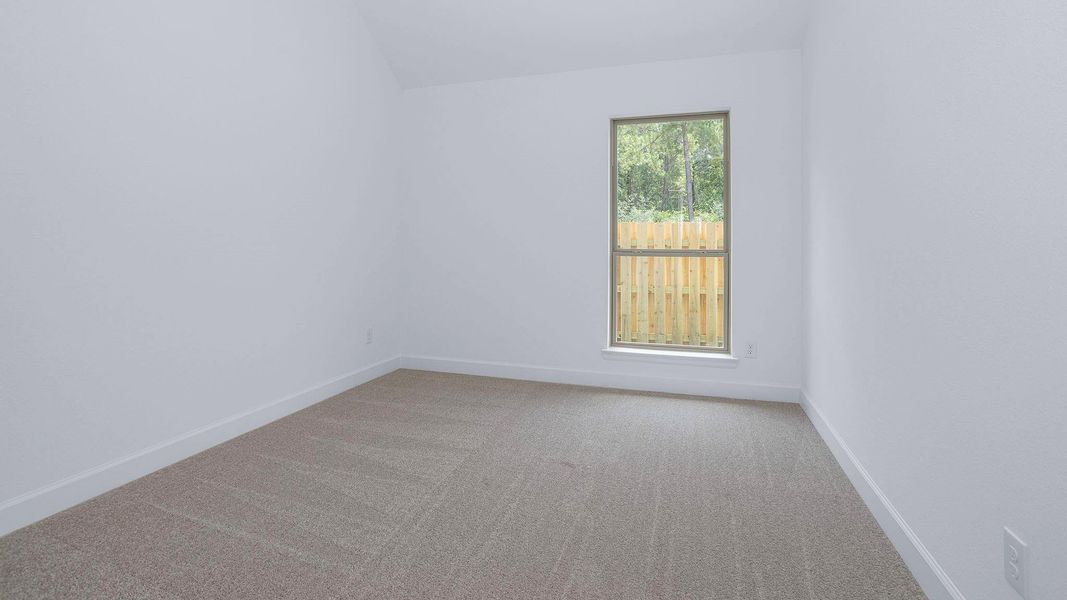 Spacious, unfurnished interior of a new home in COLTON, Todd Mission (Image 13).