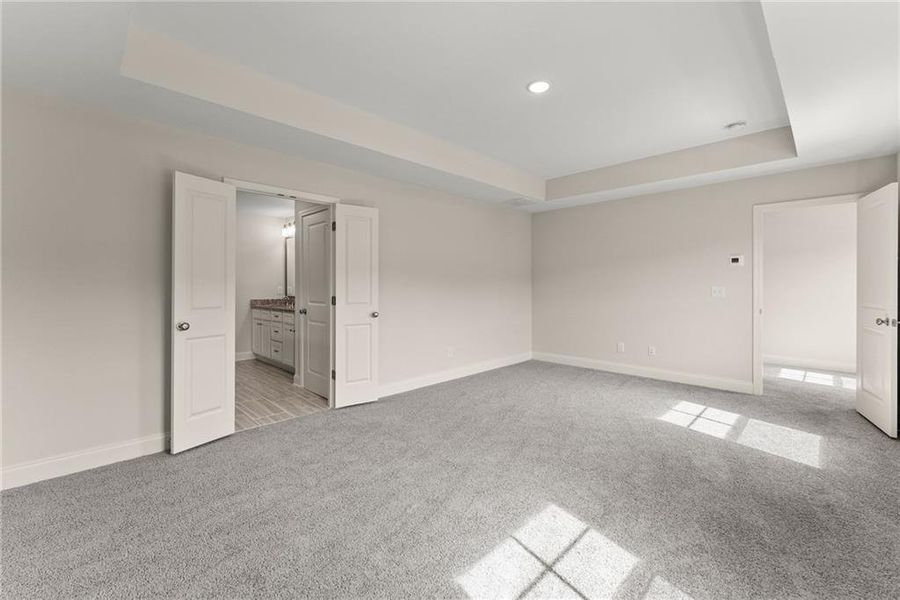 Spacious, unfurnished interior of a new home in , Dawsonville (Image 34).