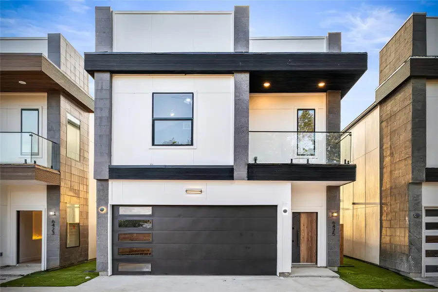Front exterior of a new home in , Houston, TX, highlighting curb appeal (Image 1). Front exterior of a new home in , Houston, TX, highlighting curb appeal (Image 1).