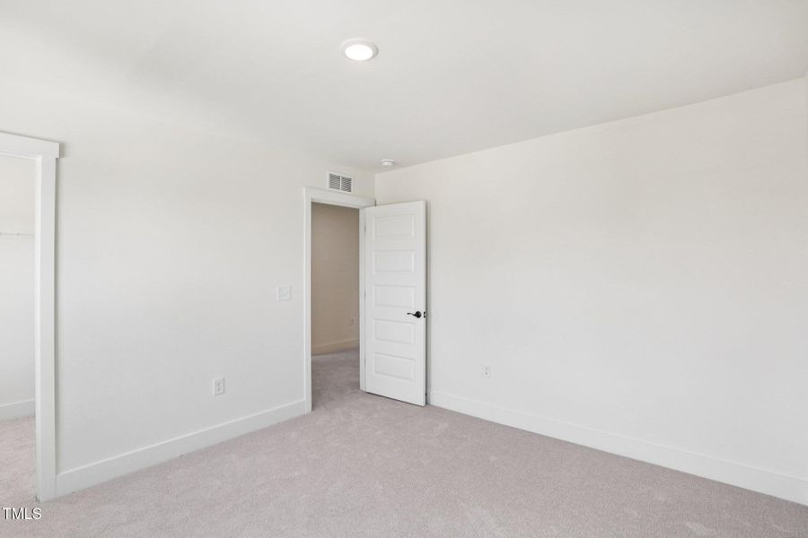 30-web-or-mls-176 Alden Wy-S3007-030 30-web-or-mls-176 Alden Wy-S3007-030