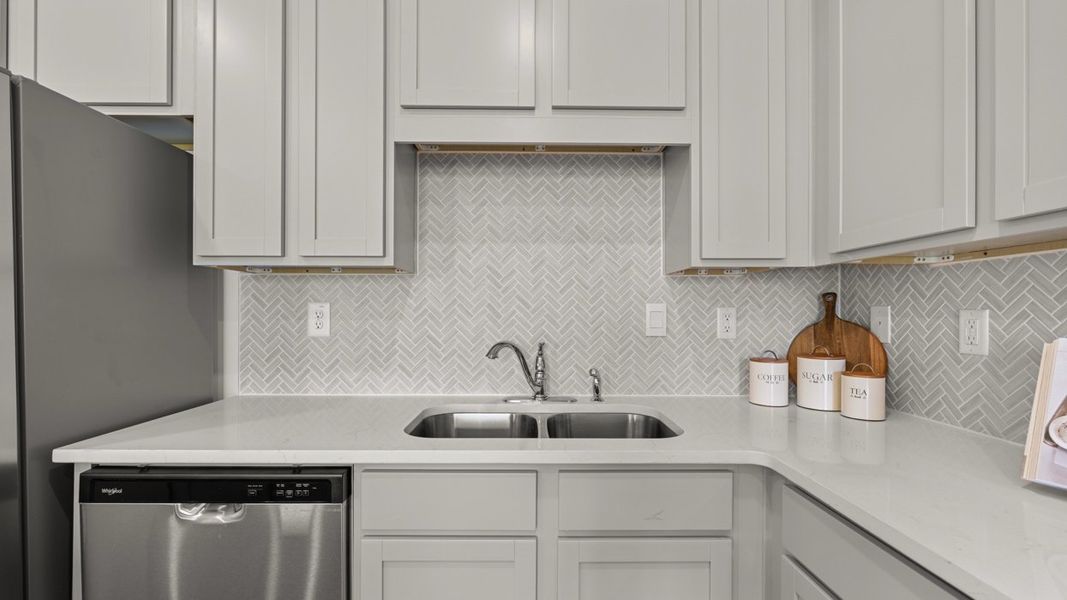 Close-up of interior finishes inside a home in Weatherstone, Grovetown (Image 20).
