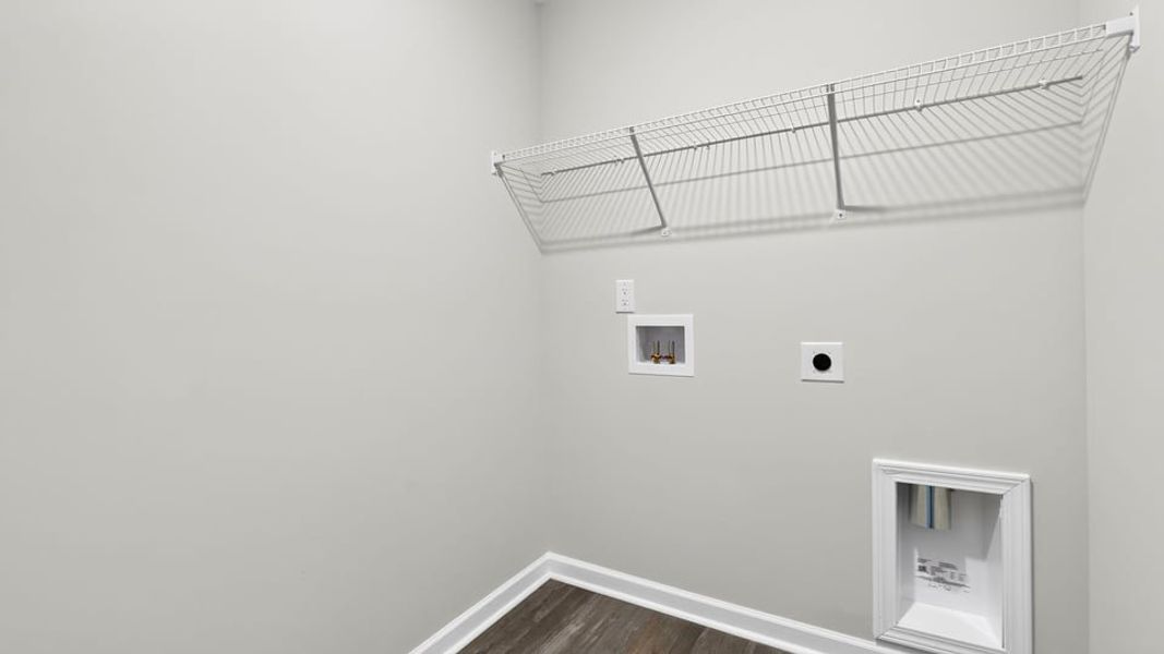 Spacious, unfurnished interior of a new home in Durbin Meadows, Fountain Inn (Image 32).