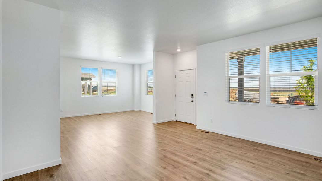 Spacious, unfurnished interior of a new home in Sky Ranch, Watkins (Image 11).
