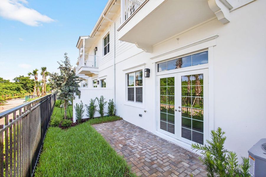 Exterior details and patio area of a home in , Jupiter (Image 25).